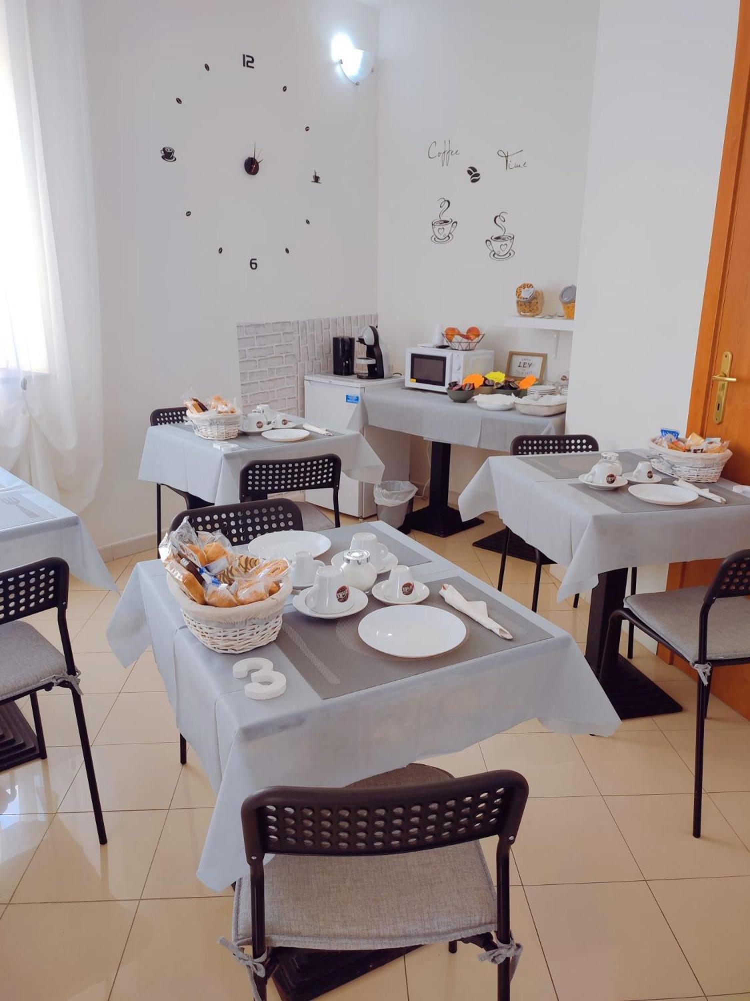 F.A.M. Rooms Ciampino Buitenkant foto